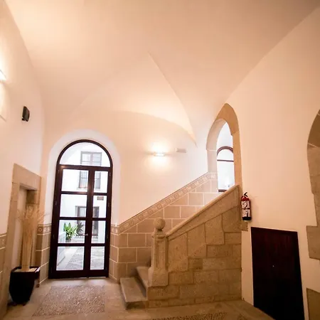 Md Casa Palacio Munoz Chaves Siglo Xviii Апартаменты Касерес