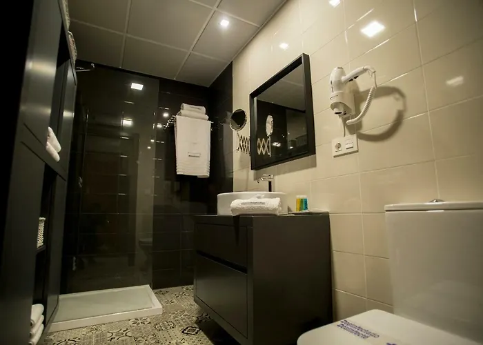 Md Casa Palacio Munoz Chaves Siglo Xviii Apartment Caceres