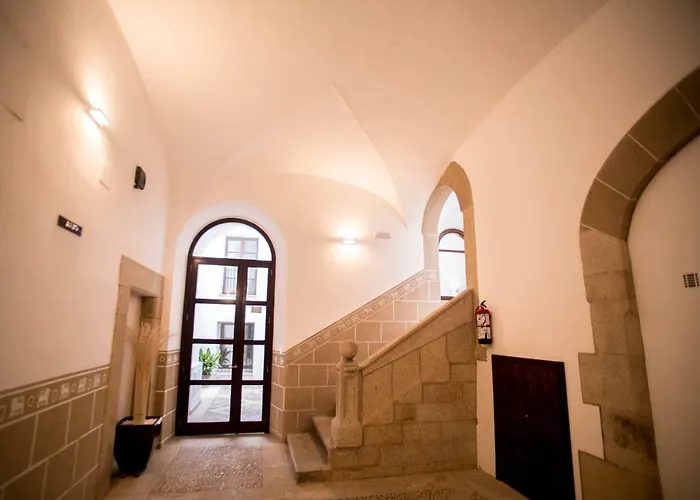 Cg Casa - Palacio Muñoz Chaves Siglo Xviii Apartamento Caces